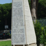 Stele alla M.O.V.M. alla Bandiera della R. A. – Scuola Specialisti A.M. – Caserta