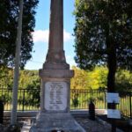 Monumento - vista frontale