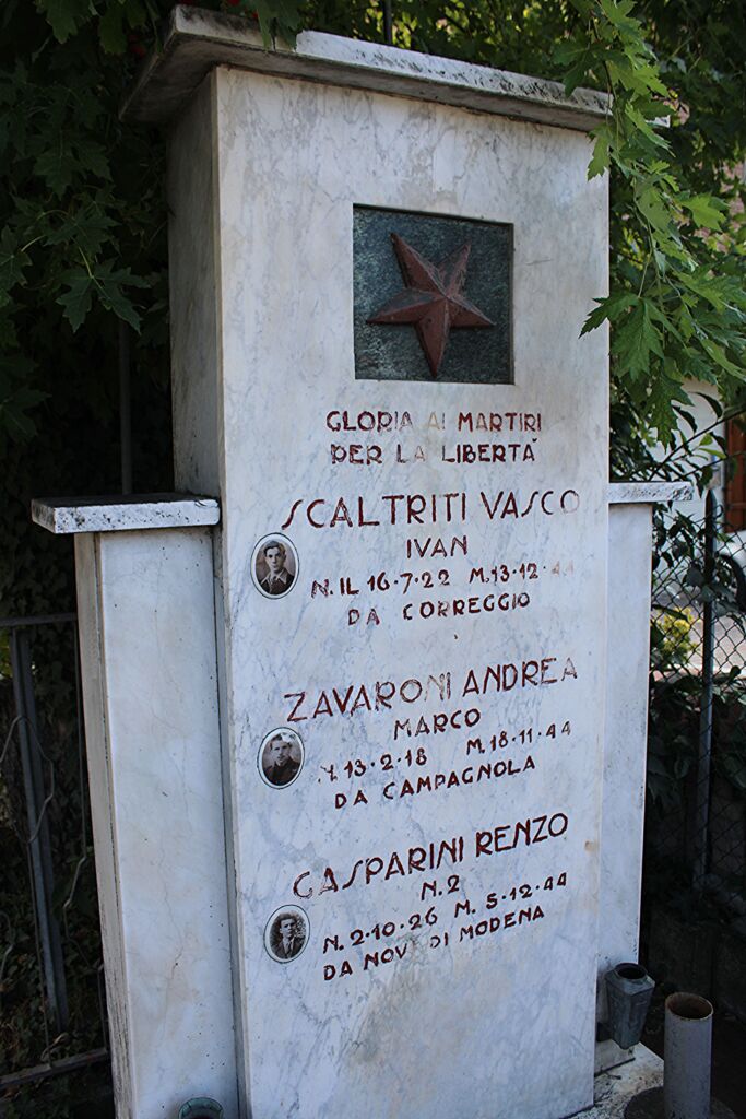 Stele a Vasco Scaltriti, Andrea Zavaroni, Renzo Gasparini Villa