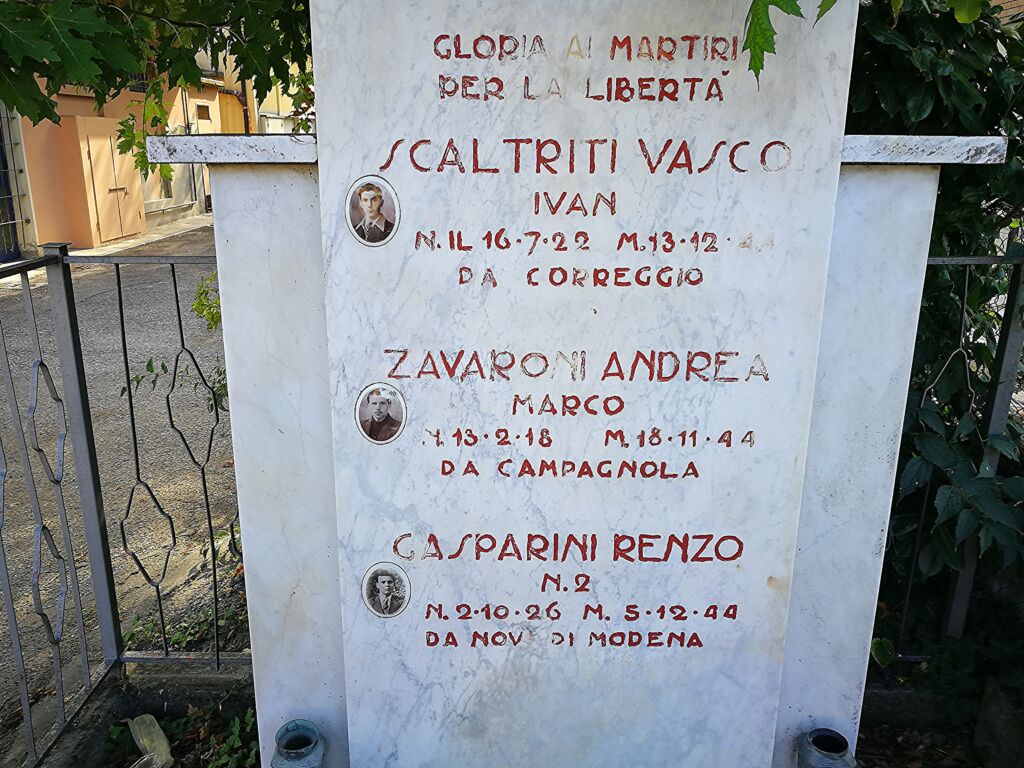 Stele a Vasco Scaltriti, Andrea Zavaroni, Renzo Gasparini Villa