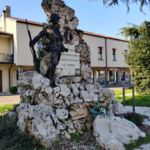 Caduti Vedelago, veduta laterale